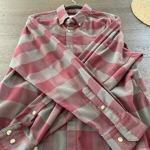 Mizzen+Main Burgundy and Gray Plaid Shirt